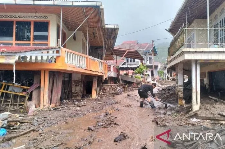 Korban Banjir Bandang dan Longsor di Sumatera Capai 969 Orang, Desakan Status Bencana Nasional Menguat