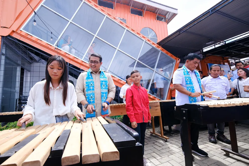 Menteri Ekraf Dorong Kuliner Bitung Naik Kelas Lewat Bitung Street Food 2025