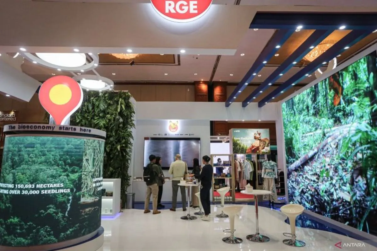 Tren Ekonomi 10 Tahun Mendatang: Ekonomi Hijau, Disrupsi Teknologi, dan Pergeseran Rantai Pasok