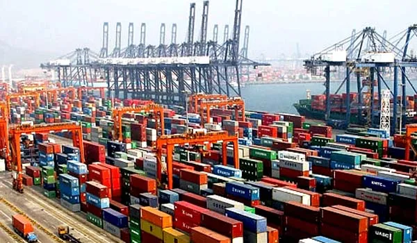 Pembiayaan, Penjaminan, dan Asuransi Ekspor Dinilai Penting untuk Merespons Perubahan Perdagangan Global