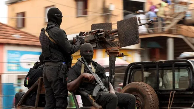 Guinea Membubarkan 40 Partai, Alarm bagi Demokrasi dan Pelajaran bagi Indonesia