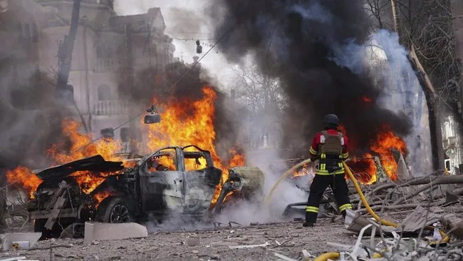 Pakar Rusia Nilai Perang Dunia III Sudah Dimulai dalam Bentuk Konflik Tak Terlihat