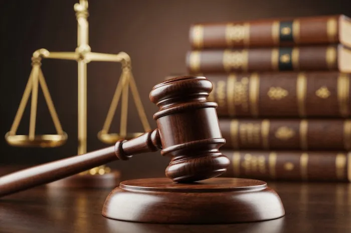 Tenggat 90 Hari Menggugat ke PTUN: Dinamika Perhitungan dan Penekanan pada Kebenaran Materiil