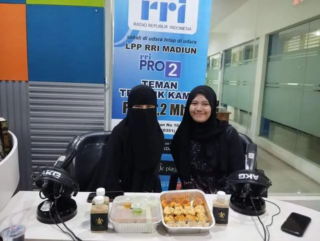 Novia Nella Rintis Dapur Ammi, Katering Sehat untuk Anak Sekolah hingga Produk Rendah Kalori