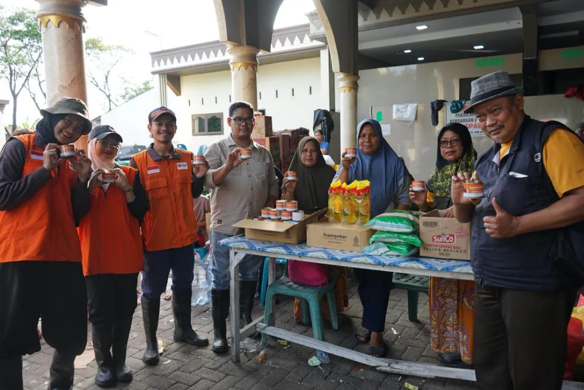 Rumah Zakat Salurkan Sembako untuk Dapur Umum Warga Terdampak Banjir di Medan Labuhan