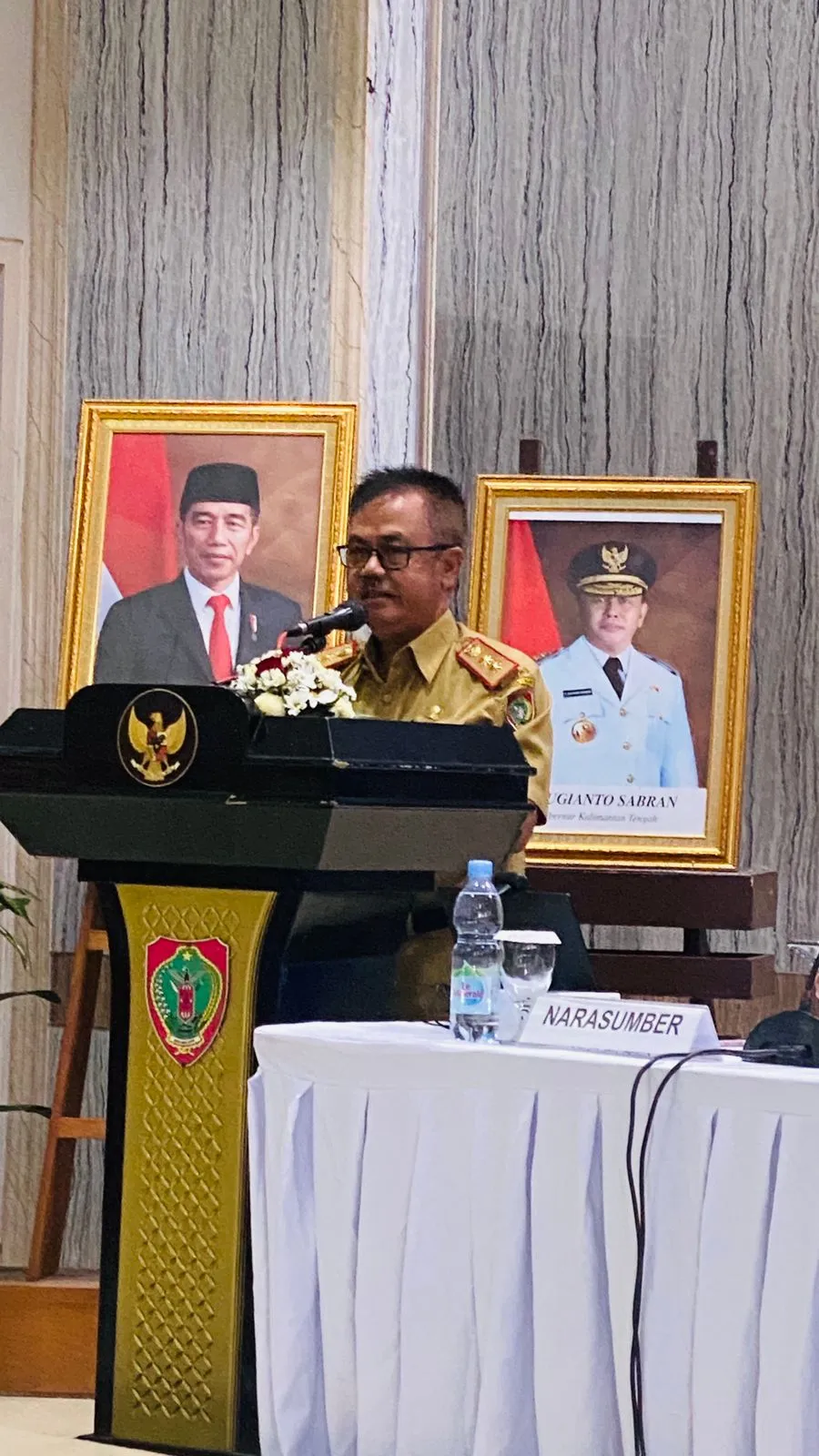 Sahli Gubernur Kalteng Bidang Pemerintahan, Hukum, dan Politik Resmi Buka FGD Konsultasi Publik Tahap I Grand Design Kalteng 2045