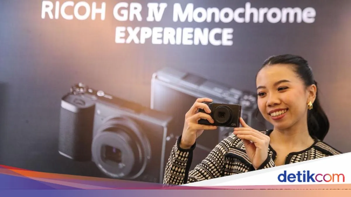 Ricoh GR IV Monochrome dan Kerinduan pada Hitam Putih: Mengapa Kamera Ini Mendadak Jadi Pembicaraan