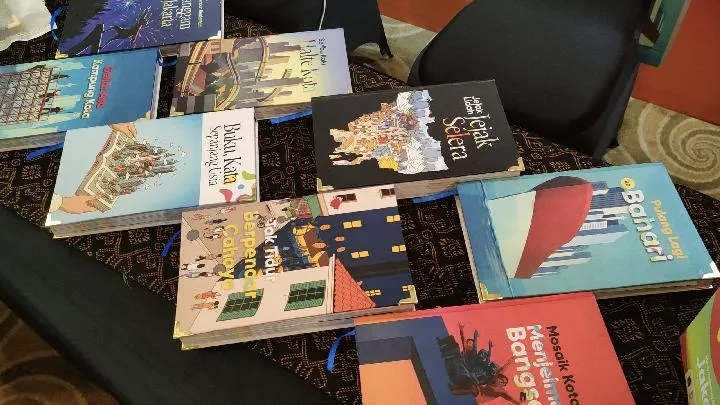 Buku ‘Jejak Lidah Jejak Selera’ Petakan Jakarta sebagai Rumah bagi Setiap Rasa