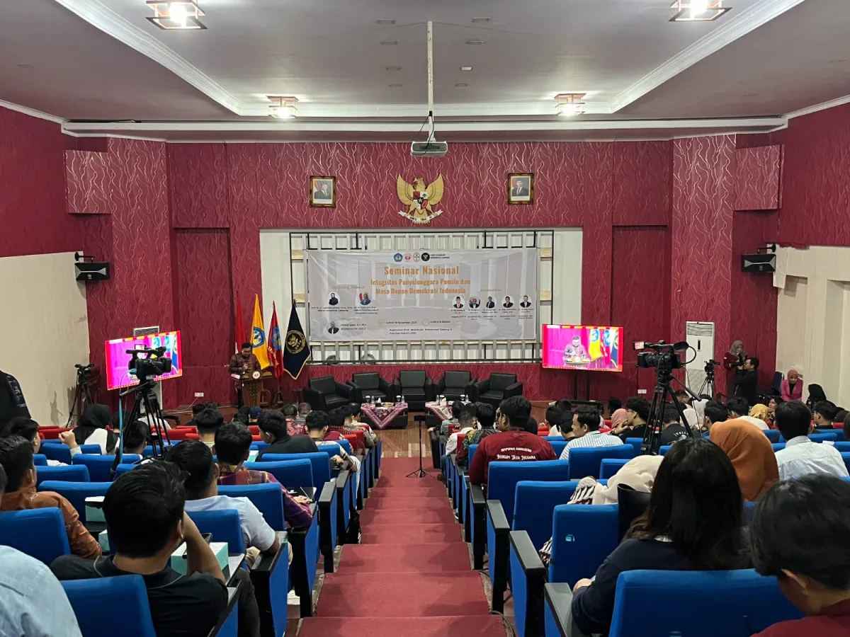 FH Unila Gelar Seminar Nasional Bahas Integritas Penyelenggara Pemilu dan Masa Depan Demokrasi