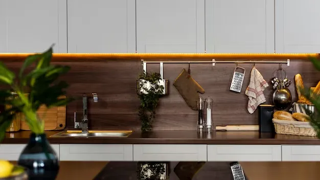 Tren Warna Cat Dapur 2025: Hijau hingga Biru Jadi Pilihan Desainer