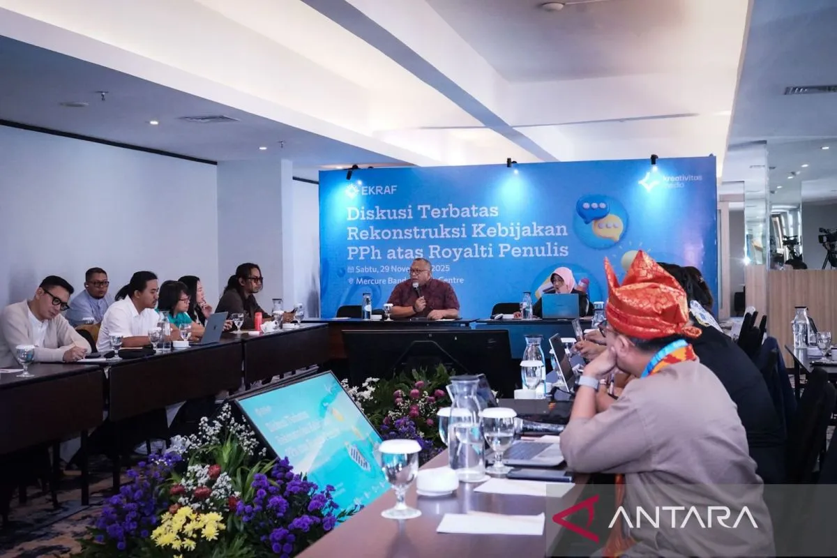 Rangkuman Senin: Pemulihan Koneksi di Sumatera hingga Regulasi PPh Royalti Penulis