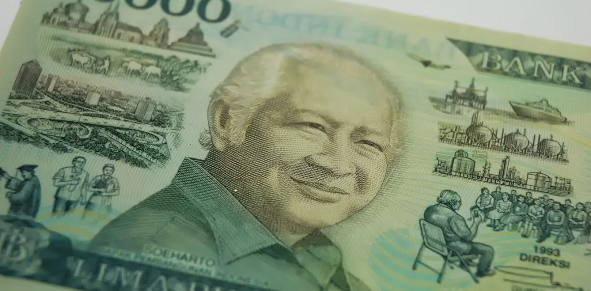 Wacana Gelar Pahlawan untuk Suharto Kembali Menguat, Dikritik karena Rekam Jejak HAM dan Korupsi serta Potensi Konflik Kepentingan