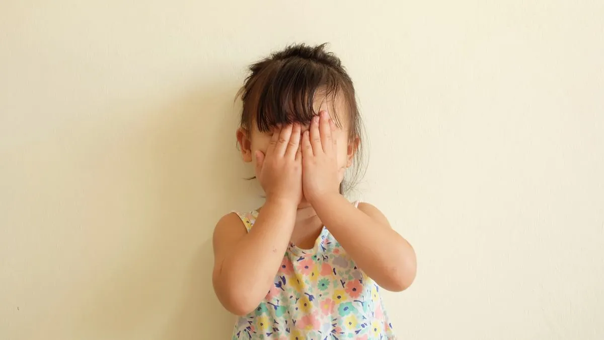 Lima Cara Membantu Anak Pemalu Lebih Mudah Bergaul