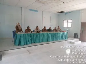Polsek Perdagangan Hadiri Rapat Harungguan Bulanan di Pematang Bandar, Tekankan Ketahanan Pangan dan Kamtibmas