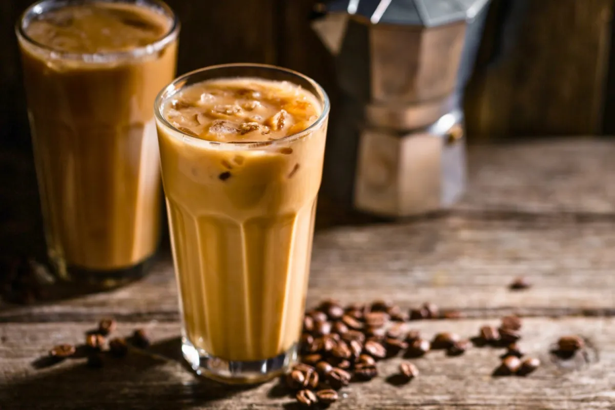 Tujuh Cara Membuat Es Moka dengan Truffle Cokelat untuk Kopi Dingin yang Lebih Lembut di Rumah