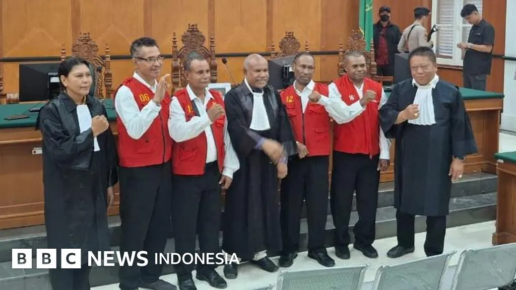 Empat petinggi NFRPB divonis tujuh bulan penjara dalam perkara makar, vonis lebih ringan dari tuntutan jaksa