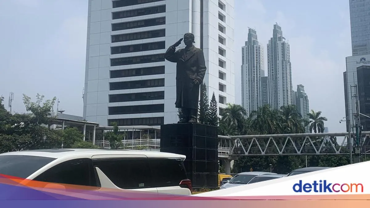 Wacana Pemindahan Patung Jenderal Sudirman Tuai Pro Kontra Warga Jakarta