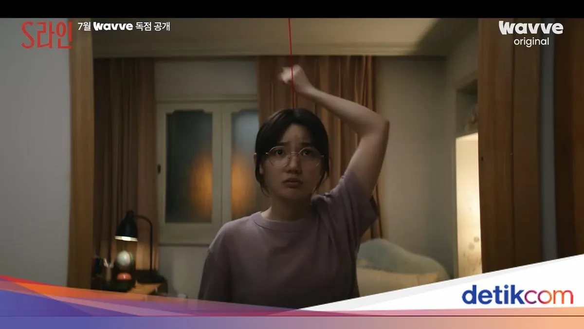 Tren ‘S Line’ Viral di Media Sosial, Ini Makna Garis Merah di Atas Kepala