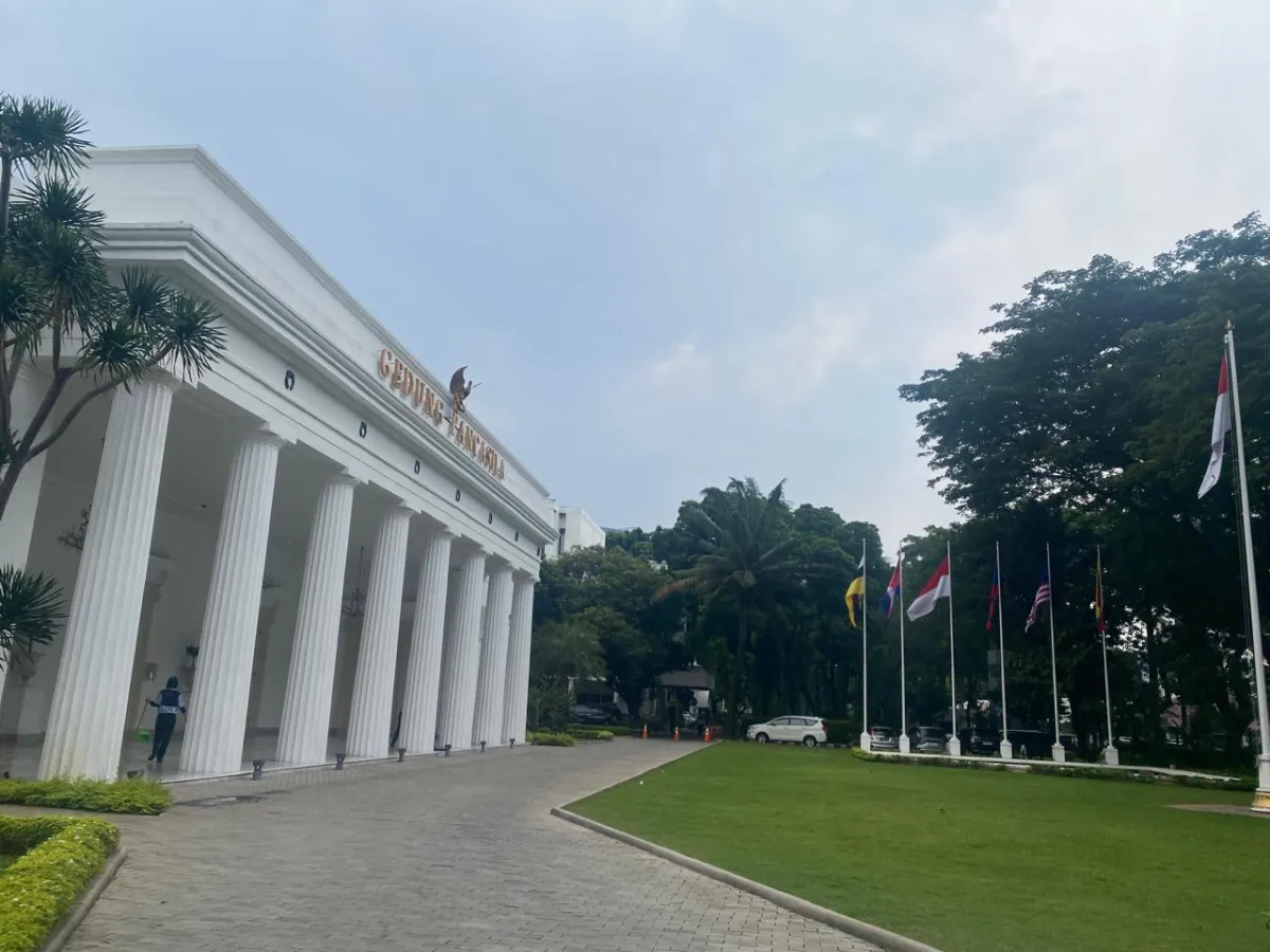 Indonesia Menjaga Politik Bebas Aktif di Tengah Rivalitas AS-Cina dan Menguatnya Quad-AUKUS