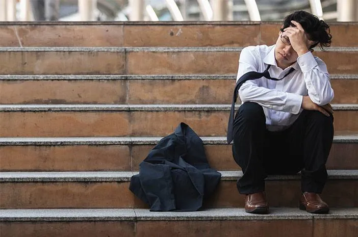 Pengangguran Tinggi dan Perdebatan Peran Negara: Dari Data IMF hingga Wacana Ekonomi Islam