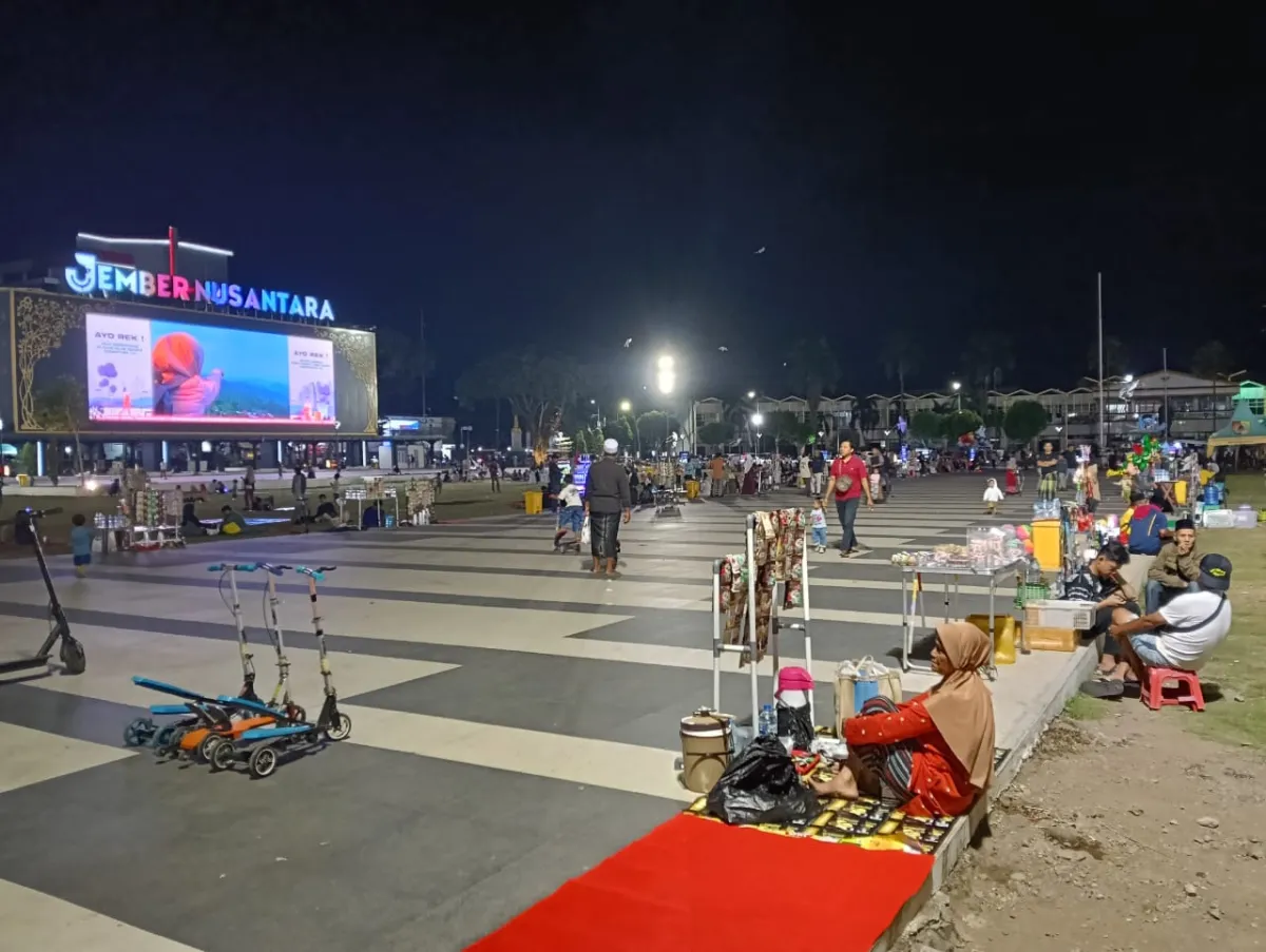 Bupati Jember: Food Street Disiapkan Jadi Pusat Pertumbuhan Baru UMKM dan Penataan PKL