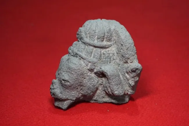 Fragmen Kepala Arca Ganesha Koleksi Museum Bhagawanta Bhari Ditemukan di Persawahan Kediri
