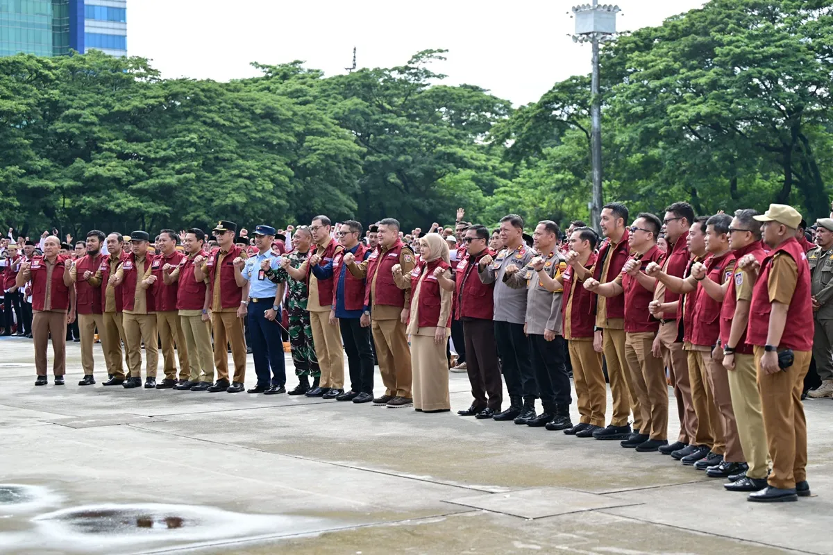 Wali Kota Makassar Tetapkan Empat Indikator Kinerja RT/RW Usai Pelantikan Serentak