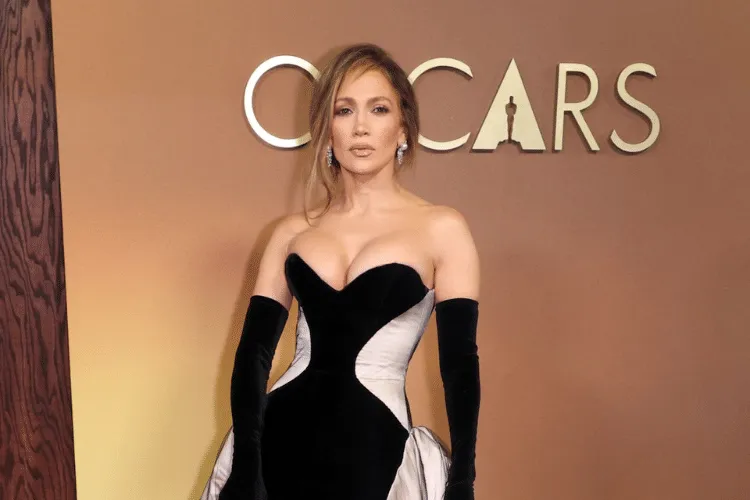 17 Gaya Seleb Perempuan di Governors Awards 2025, dari Dior hingga Maison Margiela