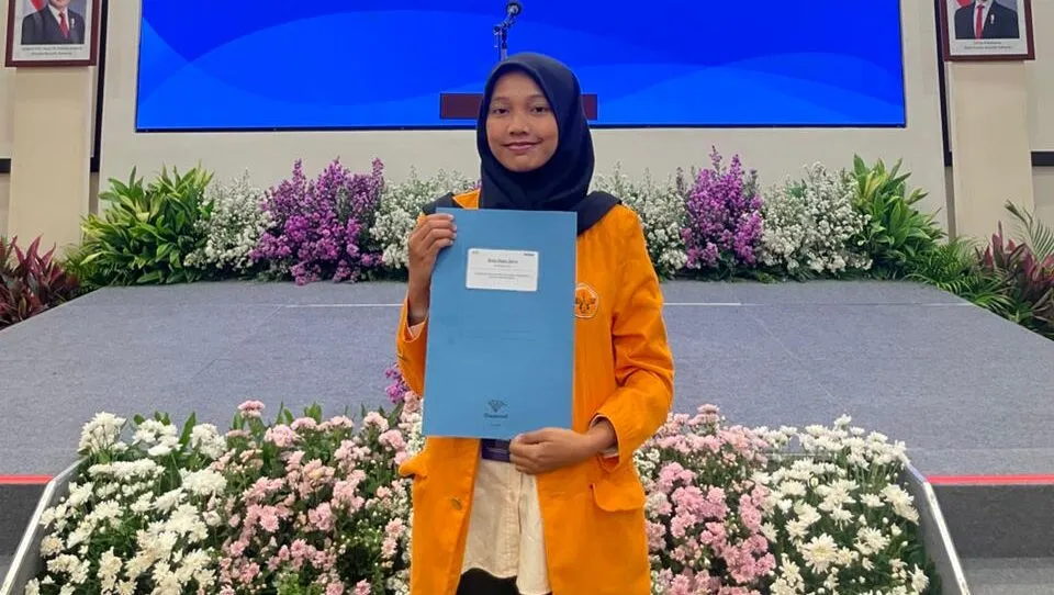 Mahasiswi UNJA Lolos Pendanaan IRN 2025–2026 lewat Riset Kemasan Roti dari Daun Nanas