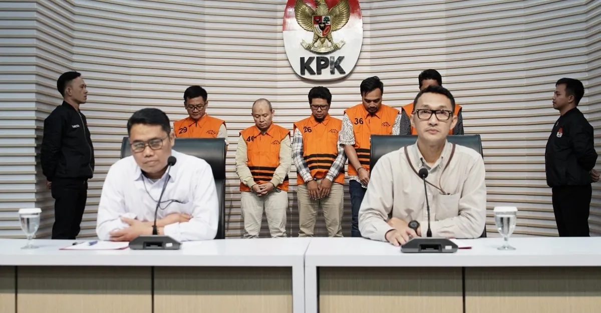 KPK Tahan Lima Tersangka Kasus Dugaan Korupsi Kredit Fiktif di BPR Bank Jepara Artha