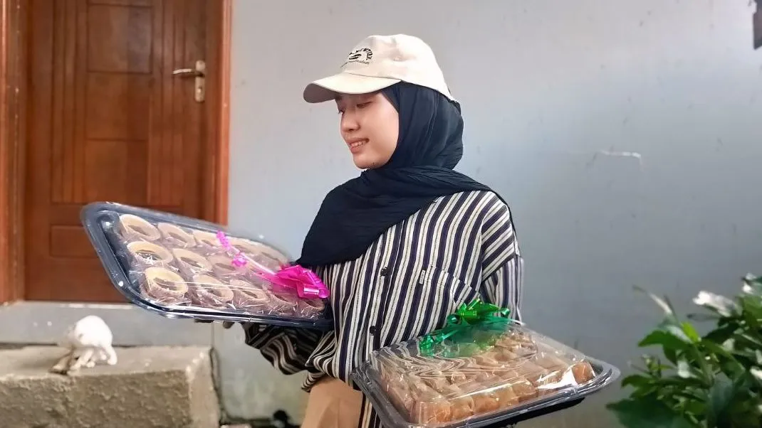 Alifia Dyah, Anak Muda di Pati yang Konsisten Kembangkan Usaha Aneka Jajanan Berbasis Pre-Order