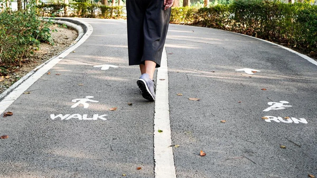 Empat Tren Jalan Kaki yang Viral untuk Dicoba, Termasuk Japanese Walking