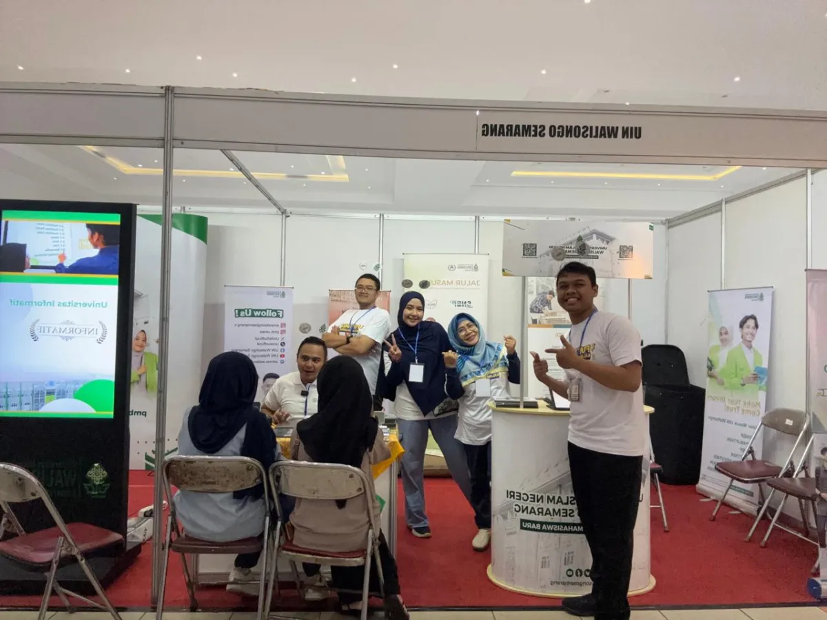 Stan UIN Walisongo Ramai Dikunjungi di Pameran Edukasi Magelang 2026