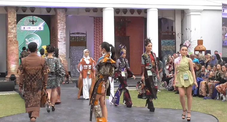 Pemkab Ngawi Kembali Gelar Ngawi Batik Fashion 2025, Masuk Agenda Kharisma Event Nusantara
