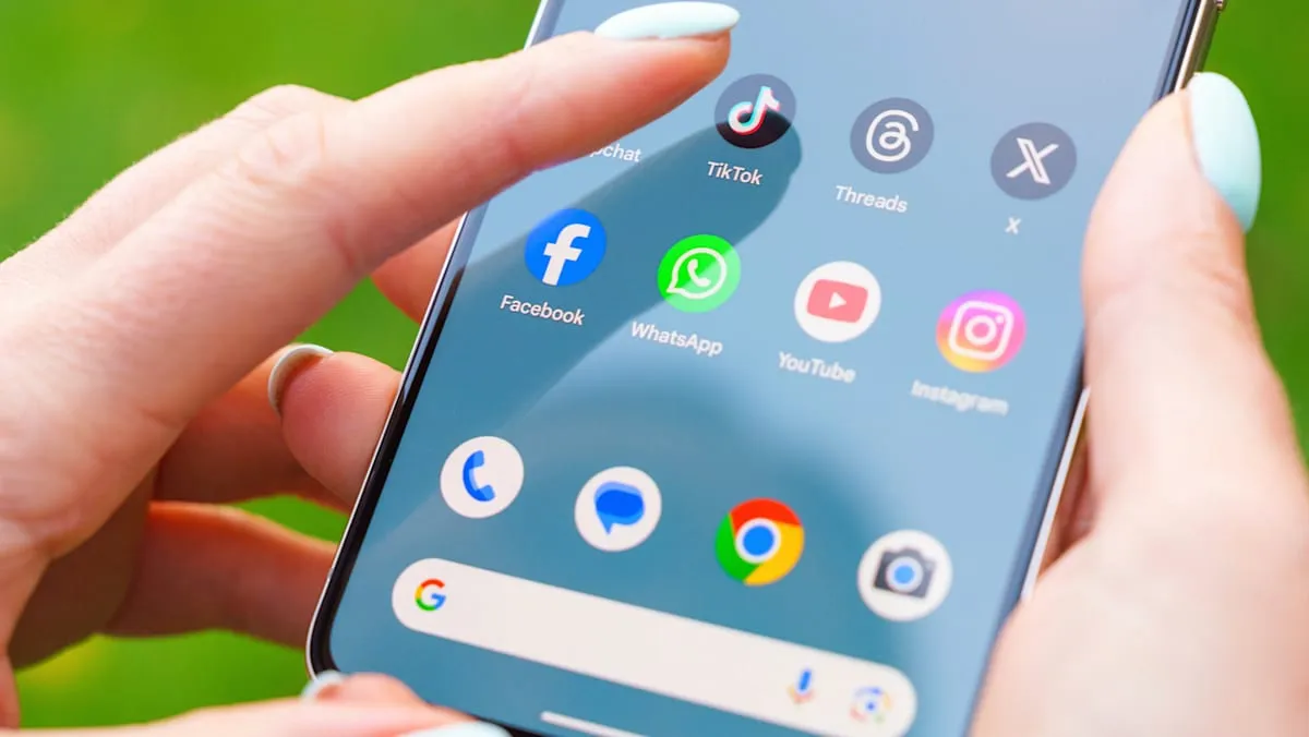 Rusia Blokir Penuh WhatsApp, Kremlin Dorong Penggunaan Aplikasi Lokal MAX