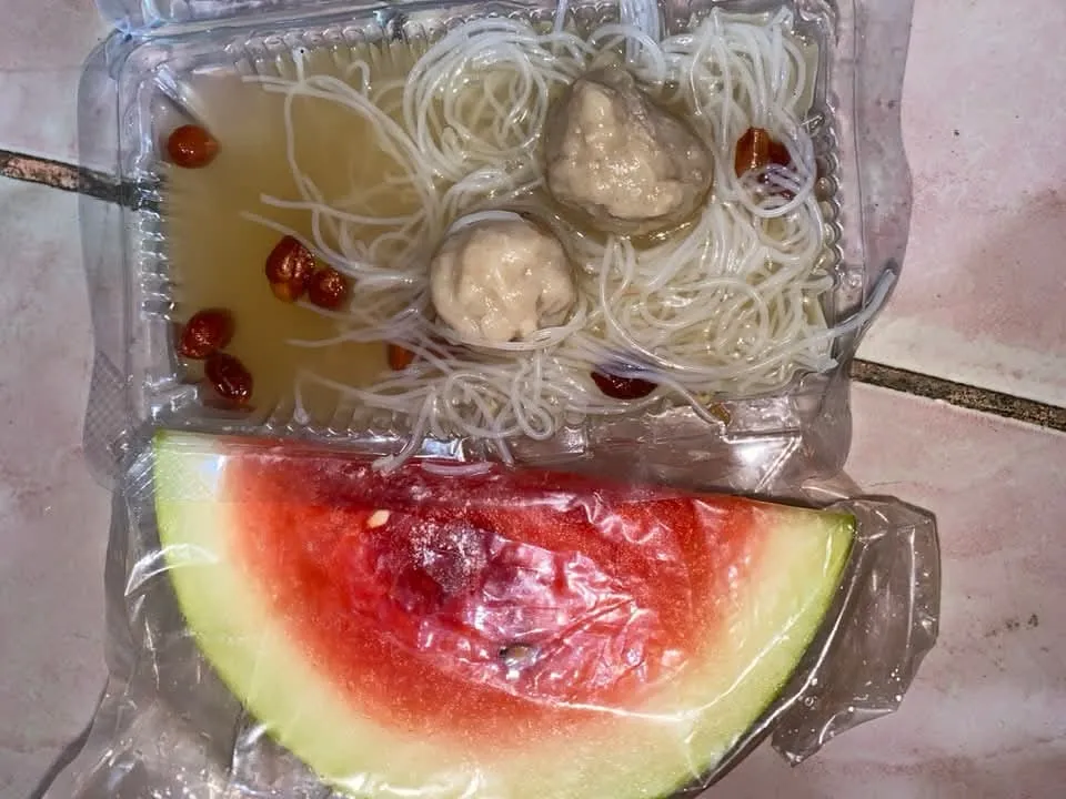 Menu Makanan Bergizi Gratis di Rokan Hilir Disorot Warganet, Dinilai Minim dan Dipertanyakan Standar Gizinya