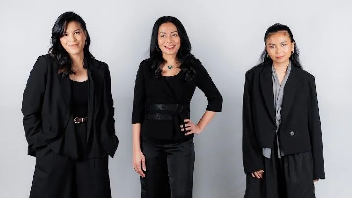 Netflix Adaptasi Tiga Novel Dee Lestari Jadi Serial Orisinal: Rapijali, Perahu Kertas, dan Aroma Karsa