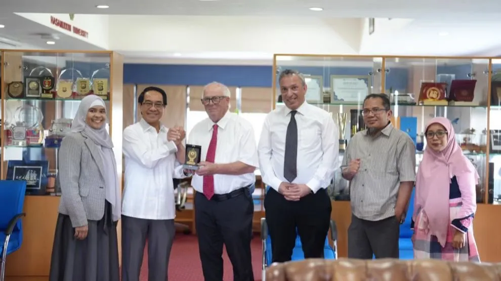 Unhas Terima Kunjungan Tim University of Arkansas untuk Perkuat Riset Unggas