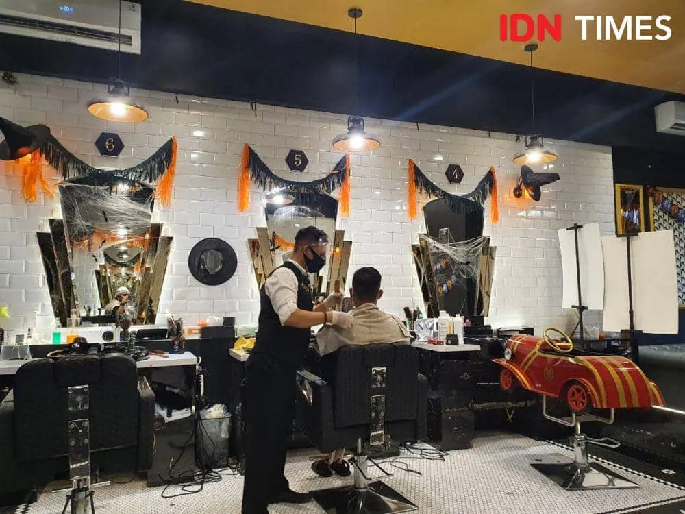 Daftar 7 Waralaba Barbershop: Modal, Sebaran Gerai, dan Fasilitas yang Ditawarkan