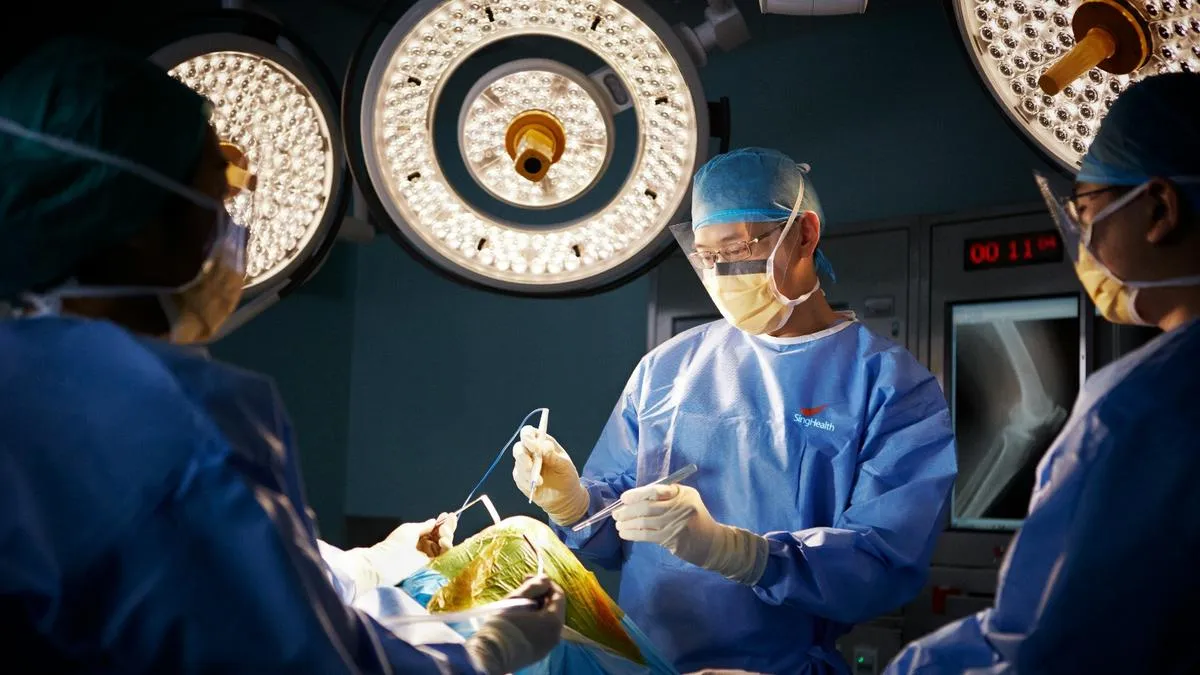 Teknologi 3D, Robotik, dan AI Dorong Presisi Operasi Ortopedi