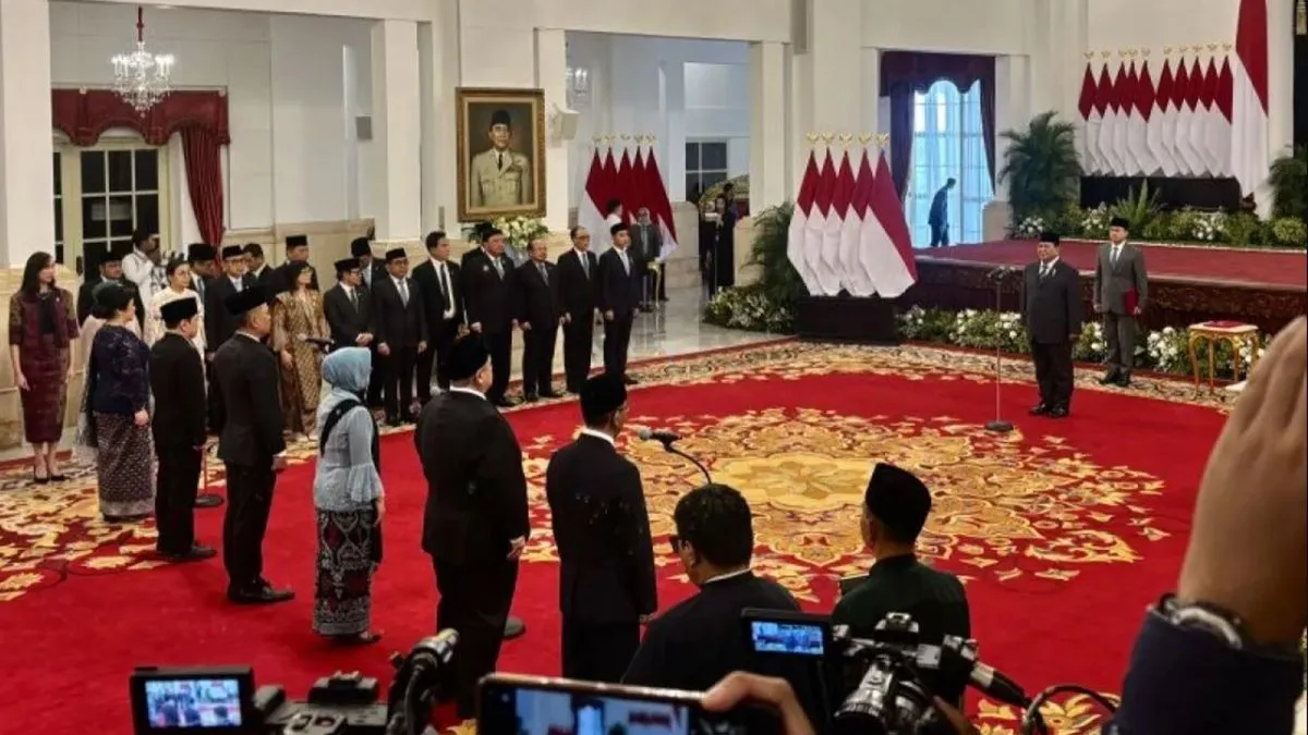 Reshuffle Kabinet Prabowo: Respons atas Desakan Publik dan Konsolidasi Politik