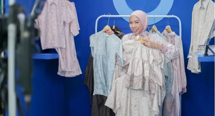 Peluang Tambah Penghasilan Jelang Ramadan bagi Ibu Rumah Tangga lewat Konten Afiliasi dan Live Shopping