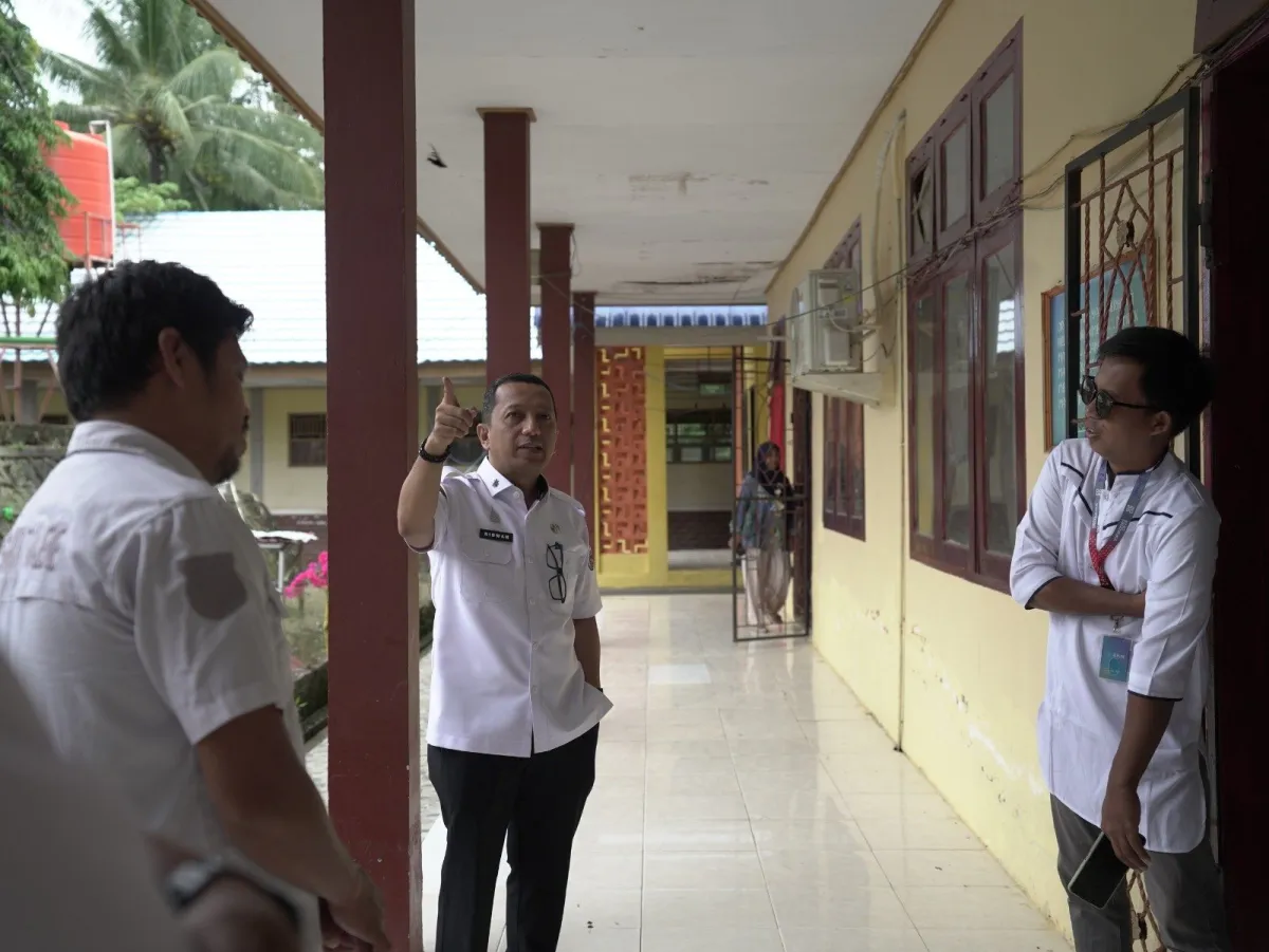 KominfoSS Sulbar Pantau Pemanfaatan Internet Program SULBAR Digital di SMKN 7 Majene