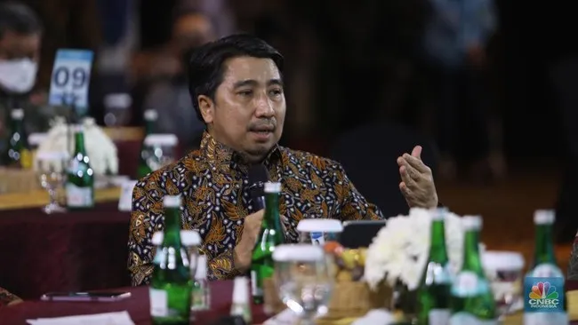 Solikin M Juhro Soroti Ketidakpastian Ekonomi Global dalam Pencalonan Deputi Gubernur BI