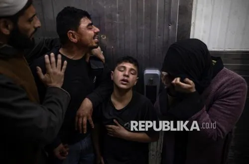 Cuaca Dingin Ekstrem dan Lonjakan Infeksi Pernapasan Membebani Layanan Kesehatan di Gaza