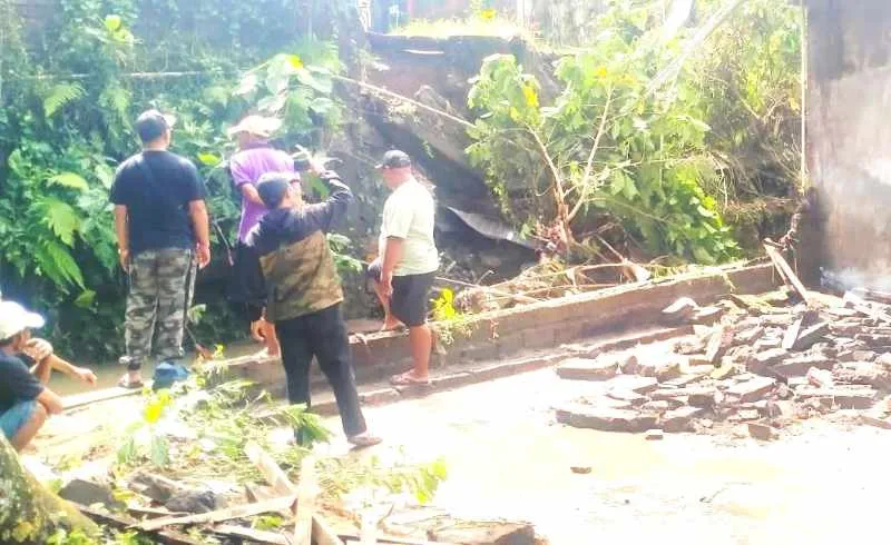 Tabanan Dilanda 16 Titik Bencana pada Januari, Wabup Soroti Rumah di Bantaran Sungai