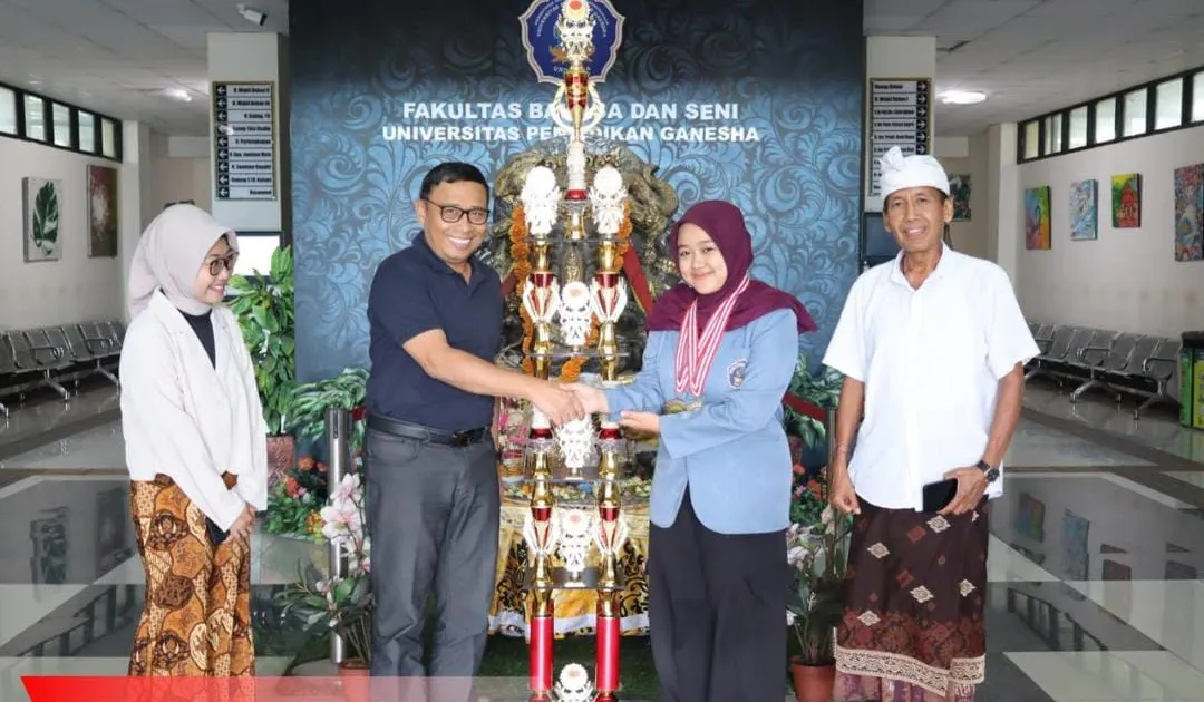 Mahasiswi Seni Rupa Undiksha Irma Yanti Raih Juara Umum Kompetisi Seni Internasional di India