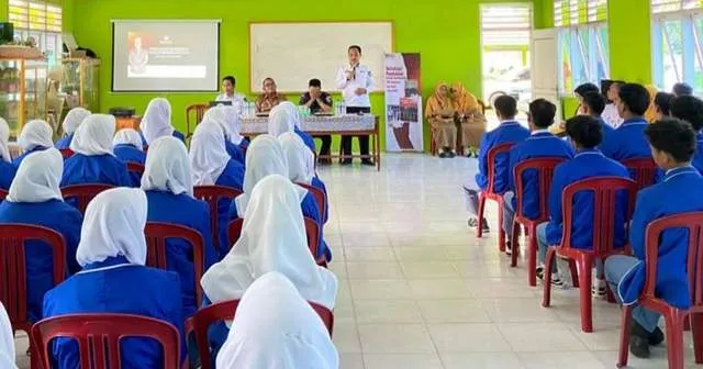Kesbangpol Way Kanan Dorong Pendidikan Politik Sejak Dini bagi Pemilih Pemula