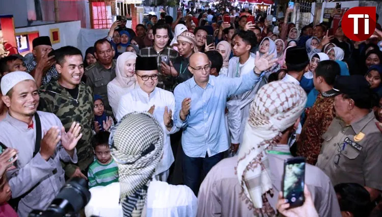 Arabian Street Food Banyuwangi Ramai Pengunjung, Hadirkan Kuliner Timur Tengah di Kampung Arab Lateng