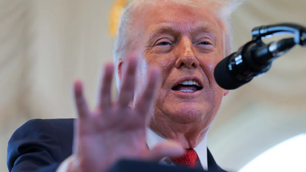 MA AS Batalkan Dasar Hukum Tarif Trump, Analis Nilai Ketidakpastian Perdagangan Global Berlanjut